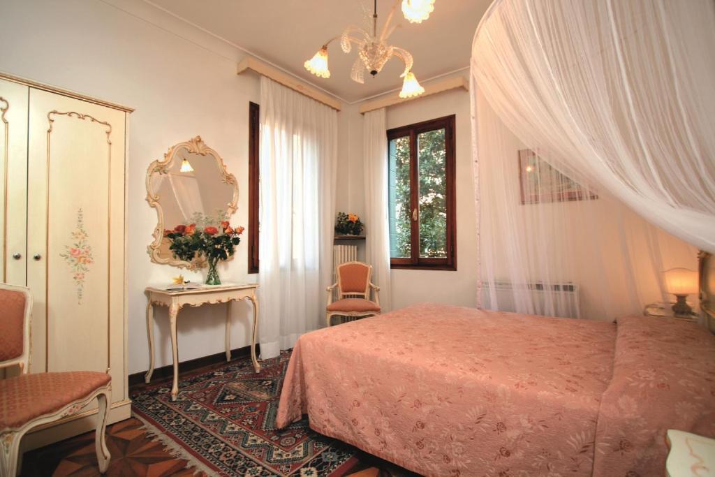 Hotel At Leonard Benátky Pokoj fotografie
